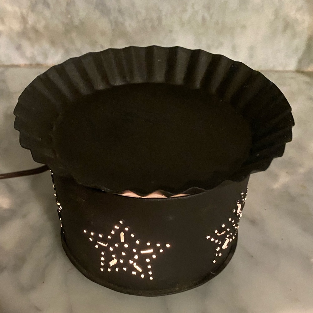 Tin Star Pattern Electric Wax Warmer - Picture 2 of 4